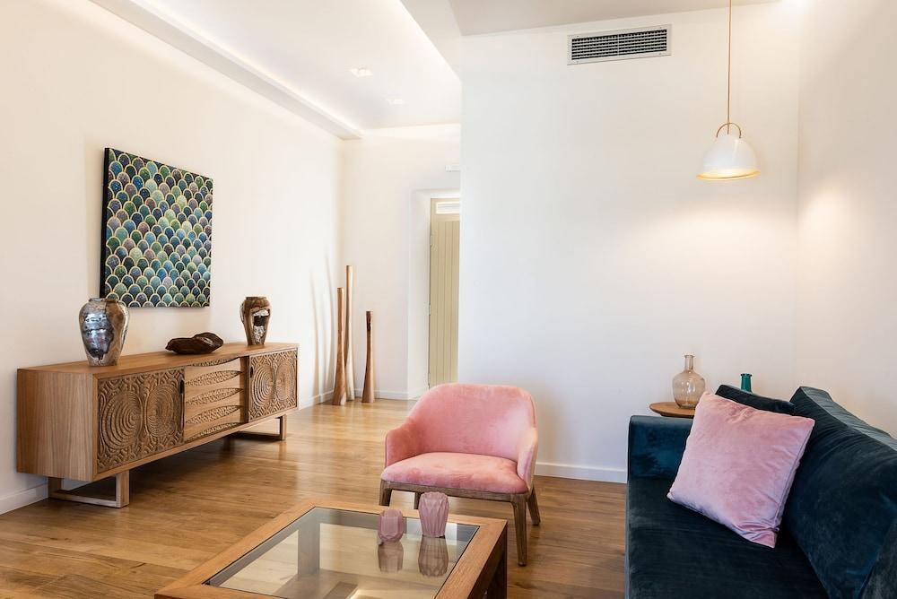 Avra Apartments Kolymbari Harbour Экстерьер фото